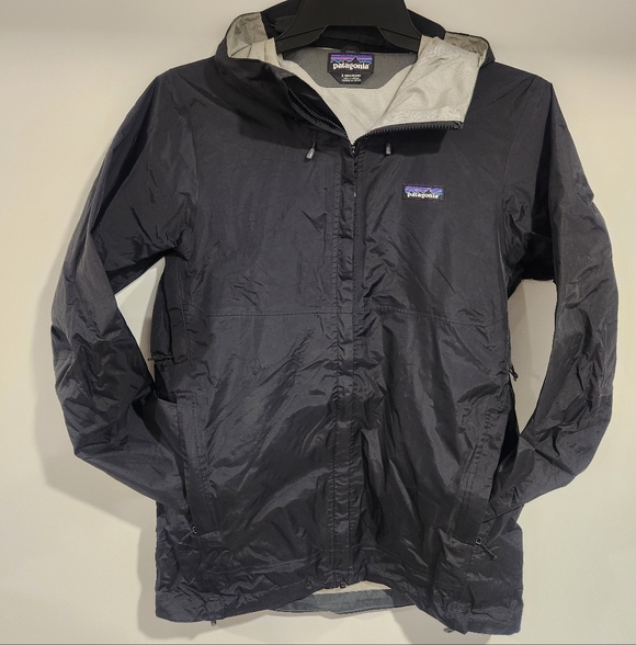 Patagonia Other - Patagonia Men's Torrentshell 3L Rain Jacket